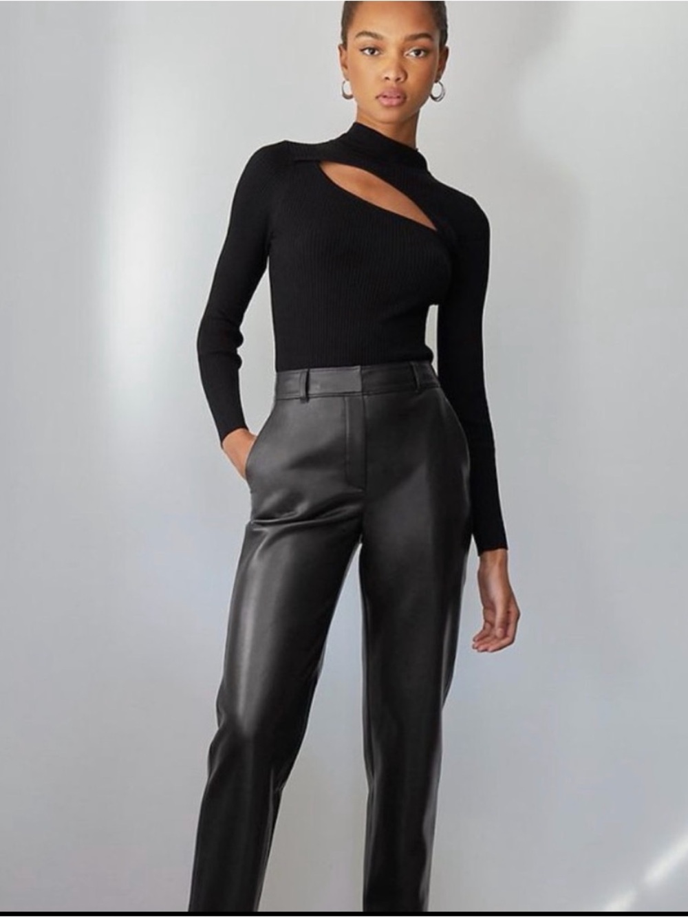 Aritzia BABATON Command Pants Black Vegan Leather Size 4